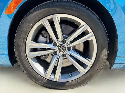 Used 2023 Volkswagen Arteon SE image 32