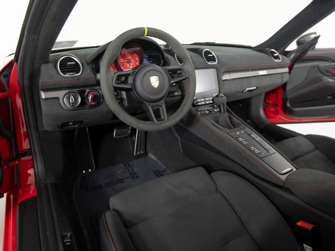 Certified 2025 Porsche 718 Boxster Spyder RS RWD image 4