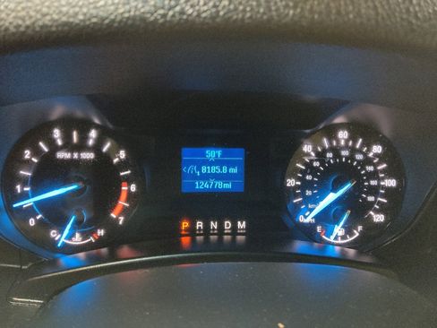 Used 2016 Ford Expedition EL XL image 23