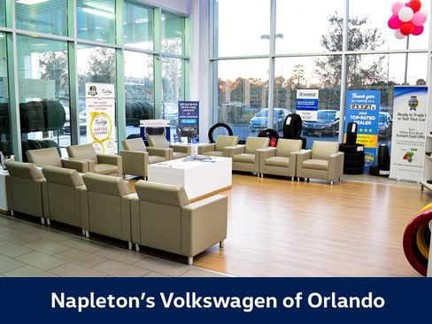 Used 2021 Volkswagen Atlas Cross Sport SEL image 22