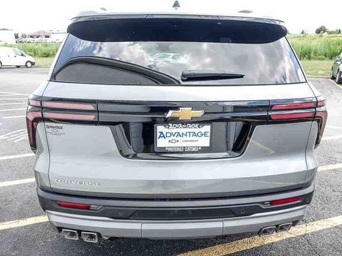 New 2026 Chevrolet Traverse LT w/ LPO, Floor Liner Package FWD image 7