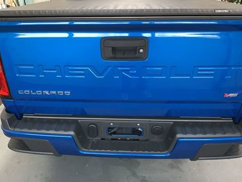 Used 2022 Chevrolet Colorado W/T w/ Custom Special Edition image 4