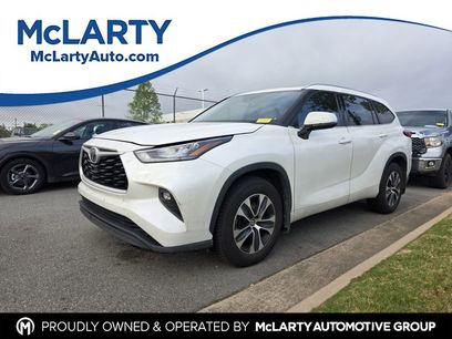 Used 2020 Toyota Highlander XLE