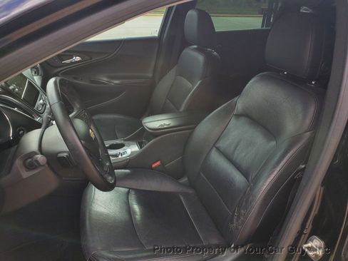 Used 2016 Chevrolet Malibu Hybrid w/ Leather Package image 18