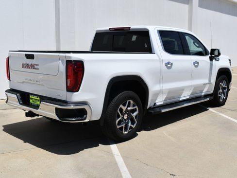 New 2026 GMC Sierra 1500 SLT w/ SLT Premium Plus Package RWD image 8