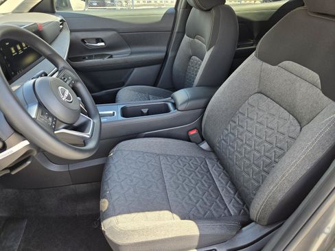 Used 2026 Nissan Kicks SV FWD image 21
