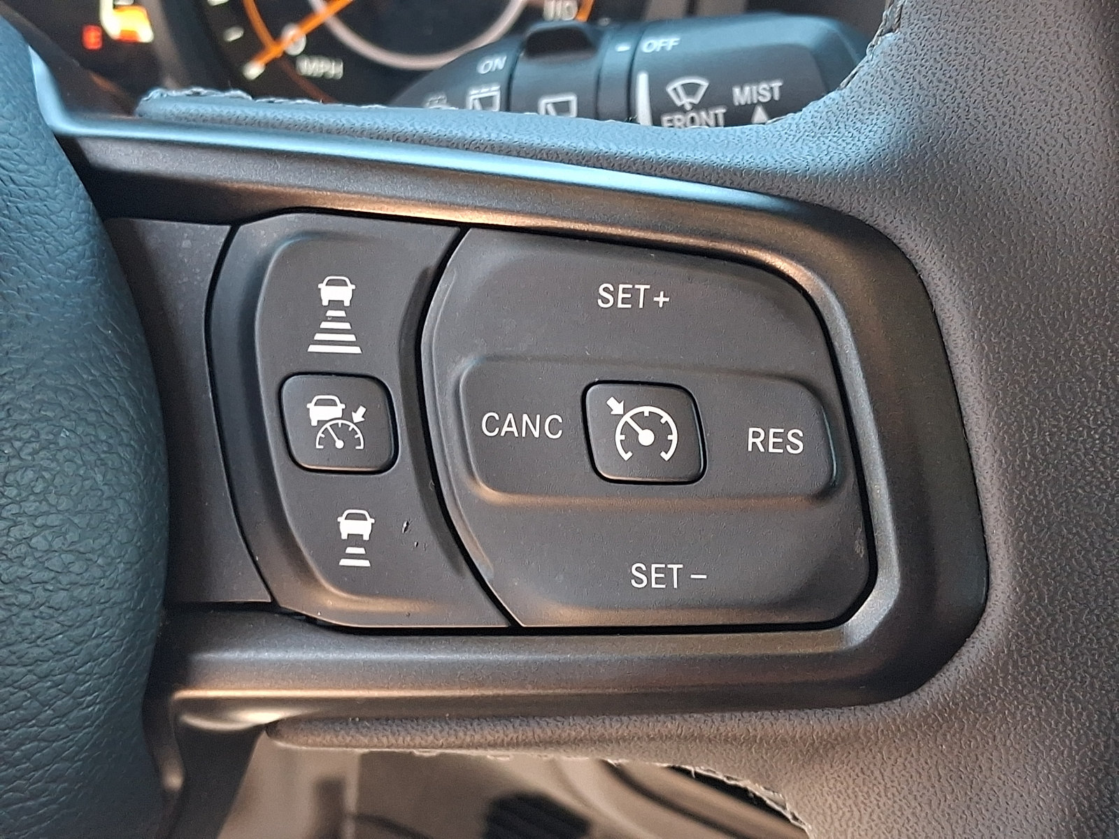 Used 2026 Jeep Wrangler Unlimited Rubicon AWD/4WD image 25