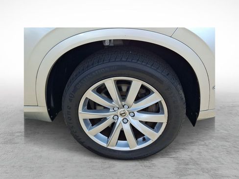 Used 2018 Volvo XC90 T6 Momentum w/ Convenience Package AWD/4WD image 9