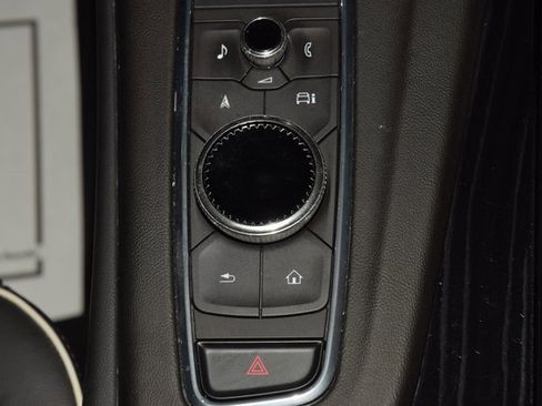 Used 2023 Cadillac Escalade Sport w/ LPO, ONYX Package image 38