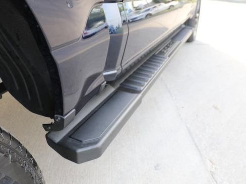 Used 2025 Ford F150 Lariat w/ Equipment Group 502A High AWD/4WD image 9