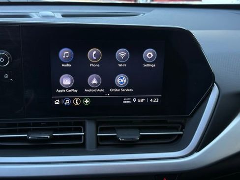 Used 2024 Chevrolet Trax RS w/ Driver Confidence Package FWD image 21