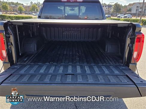 Used 2024 GMC Sierra 1500 AT4 w/ Technology Package image 12