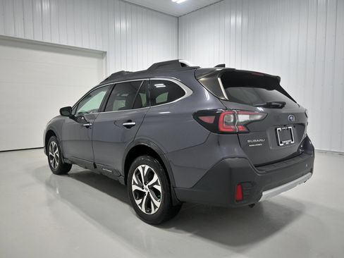 Used 2020 Subaru Outback Touring XT AWD/4WD image 33