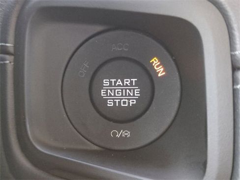 New 2025 Jeep Gladiator Sport w/ Premium Package image 28