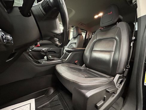 Used 2021 GMC Canyon AT4 image 12