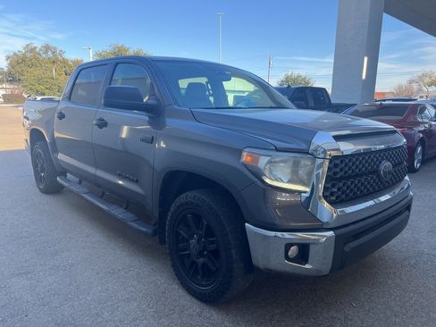 Used 2021 Toyota Tundra SR5 w/ SR5 Leather Package image 3