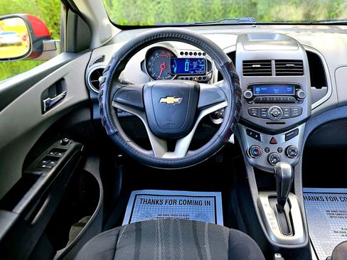 Used 2012 Chevrolet Sonic LT image 13