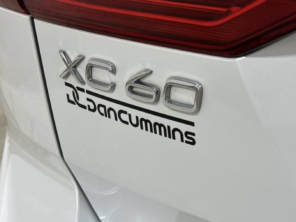 Used 2020 Volvo XC60 T6 Momentum AWD/4WD image 27
