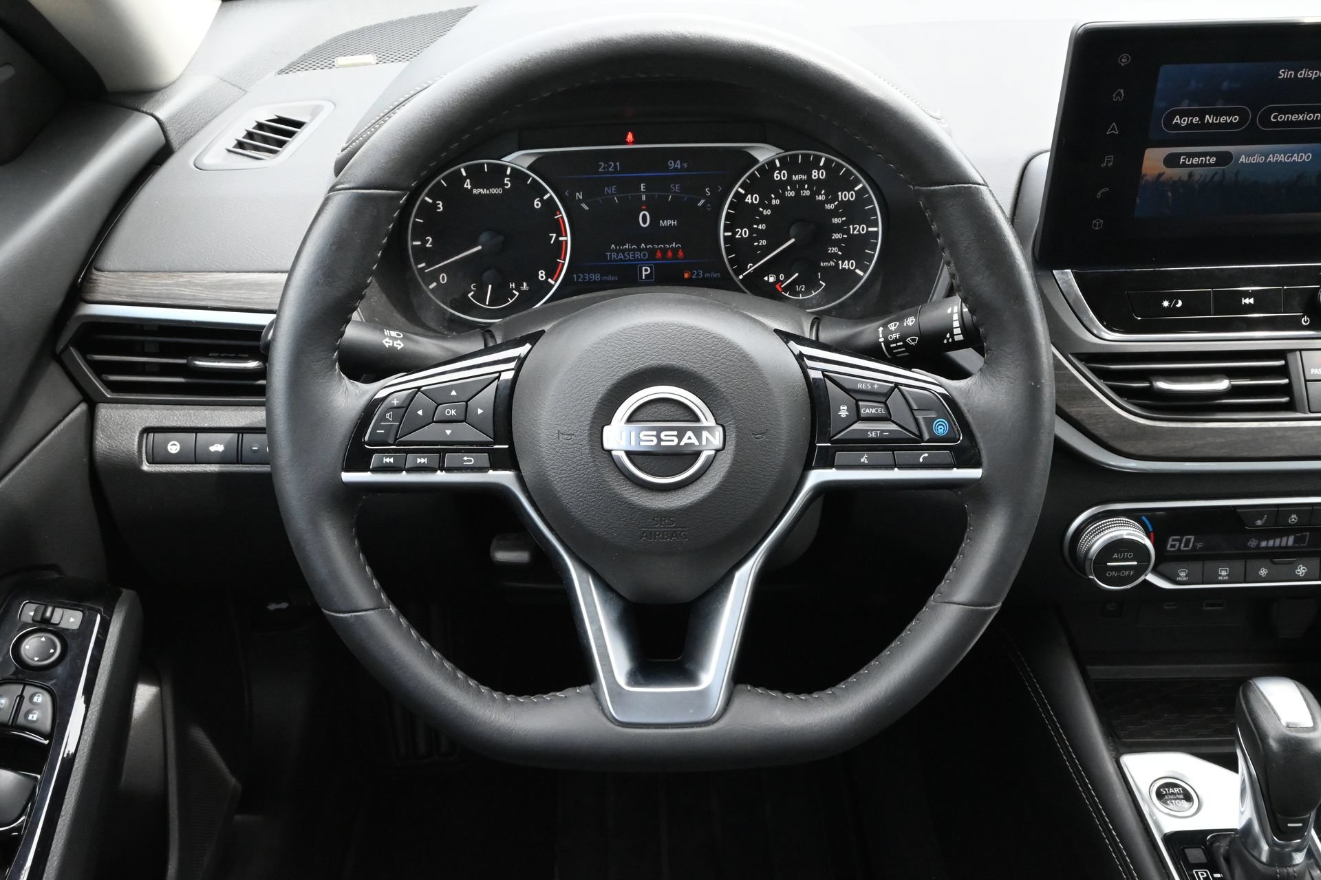 Used 2024 Nissan Altima 2.5 SL AWD/4WD image 11