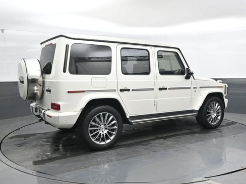 Used 2021 Mercedes-Benz G 550 image 2