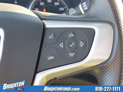 Used 2023 GMC Acadia SLE w/ Driver Convenience Package image 20