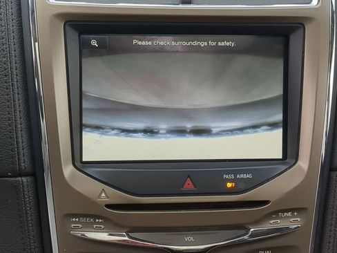 Used 2011 Lincoln MKX AWD w/ Sight & Sound Pkg image 34