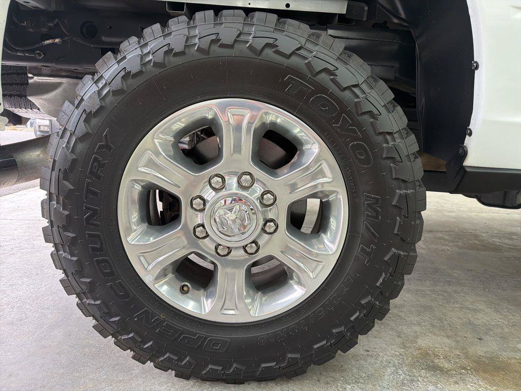 Used 2023 RAM 2500 Big Horn w/ Level 1 Equipment Group AWD/4WD image 13