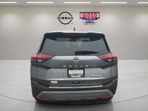 Used 2023 Nissan Rogue SV AWD/4WD image 3