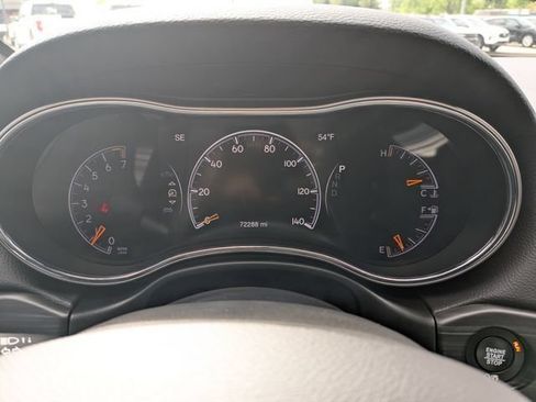 Used 2020 Jeep Grand Cherokee Altitude AWD/4WD image 27