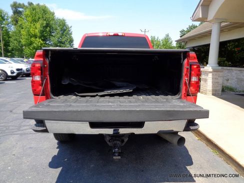 Used 2019 Chevrolet Silverado 2500 LT w/ LT Convenience Package AWD/4WD image 21