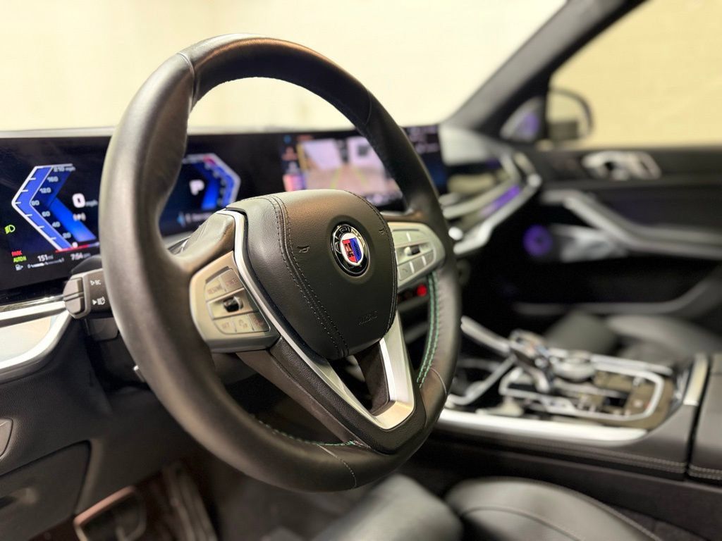 Used 2025 BMW ALPINA XB7 AWD/4WD image 52