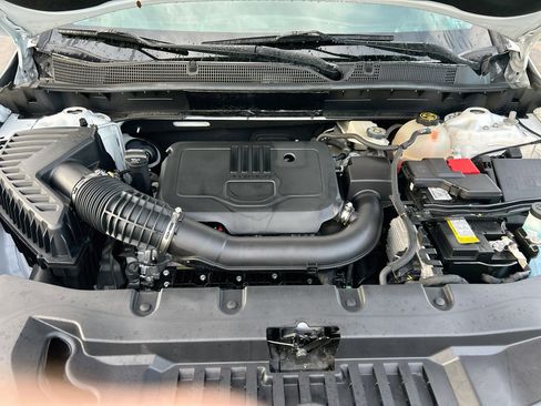 Used 2023 Chevrolet Blazer LT FWD image 31