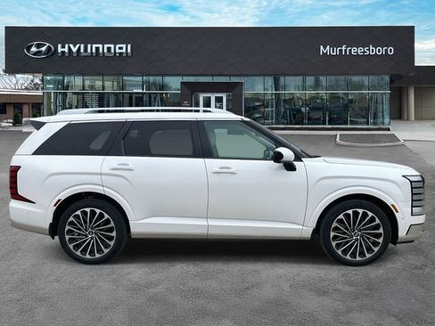 New 2026 Hyundai Palisade Calligraphy FWD image 4