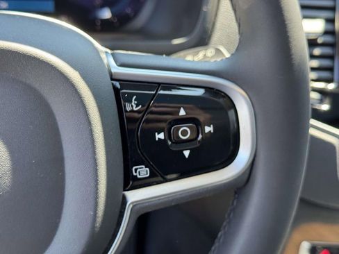 Certified 2023 Volvo XC90 B6 Plus AWD/4WD image 23