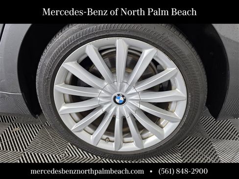 Used 2017 BMW 740i xDrive image 15