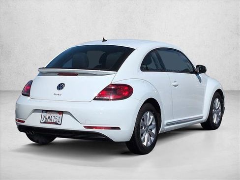 Used 2019 Volkswagen Beetle S image 5