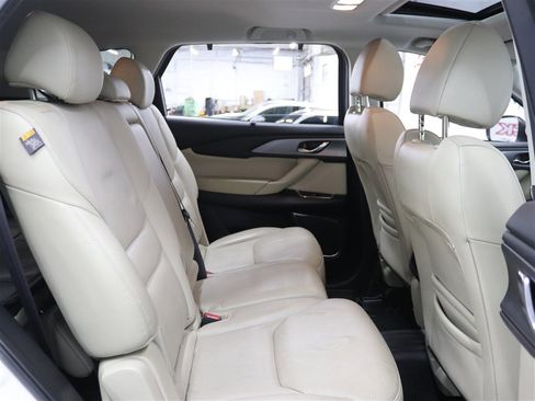 Used 2019 MAZDA CX-9 Touring w/ Touring Premium Package image 16
