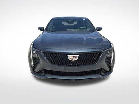 New 2026 Cadillac CT5 V image 3
