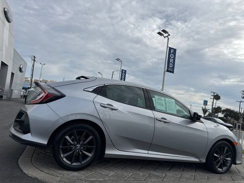 Used 2020 Honda Civic EX image 2