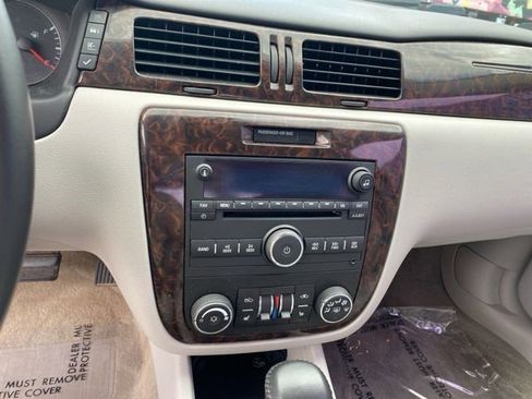 Used 2012 Chevrolet Impala LTZ FWD image 14