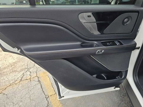 Used 2021 Lincoln Aviator Reserve w/ Equipment Group 208A image 16