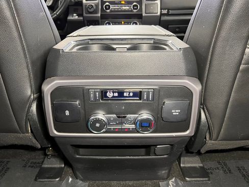 Used 2020 Ford Expedition Platinum image 21