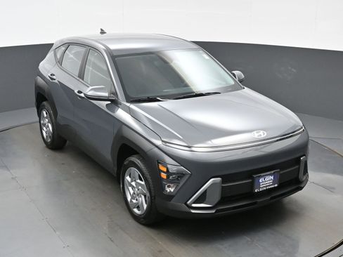 Used 2025 Hyundai Kona SE AWD/4WD image 38