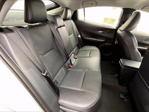 New 2026 Toyota Prius Plug-In Hybrid image 10