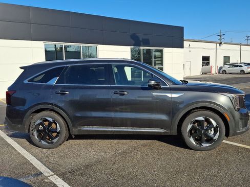 New 2025 Kia Sorento SX Prestige image 9