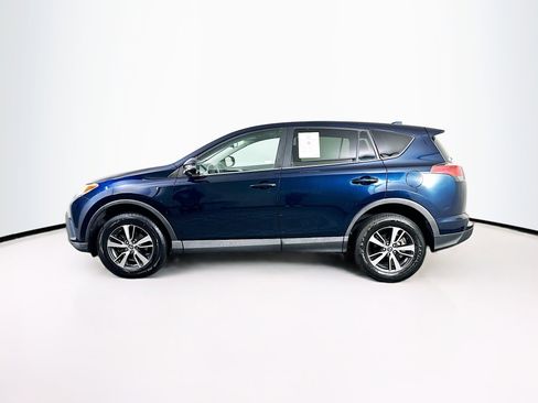 Used 2018 Toyota RAV4 XLE image 4