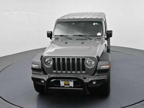 Used 2018 Jeep Wrangler Unlimited Sport S AWD/4WD image 17