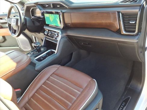Used 2023 GMC Sierra 1500 Denali Ultimate image 16