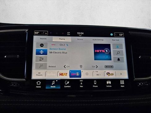 New 2026 Chrysler Pacifica Select image 12