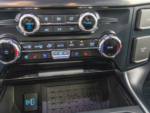 Used 2024 Ford F150 Raptor image 27